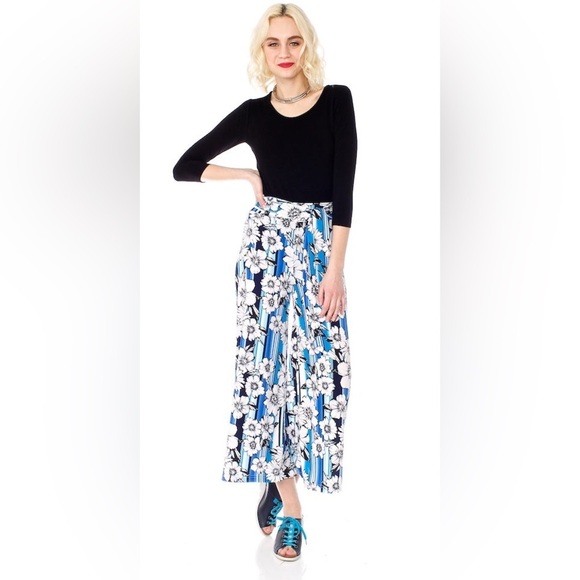 Bergstrom Morrison Cropped Trousers, size M - Picture 1 of 12